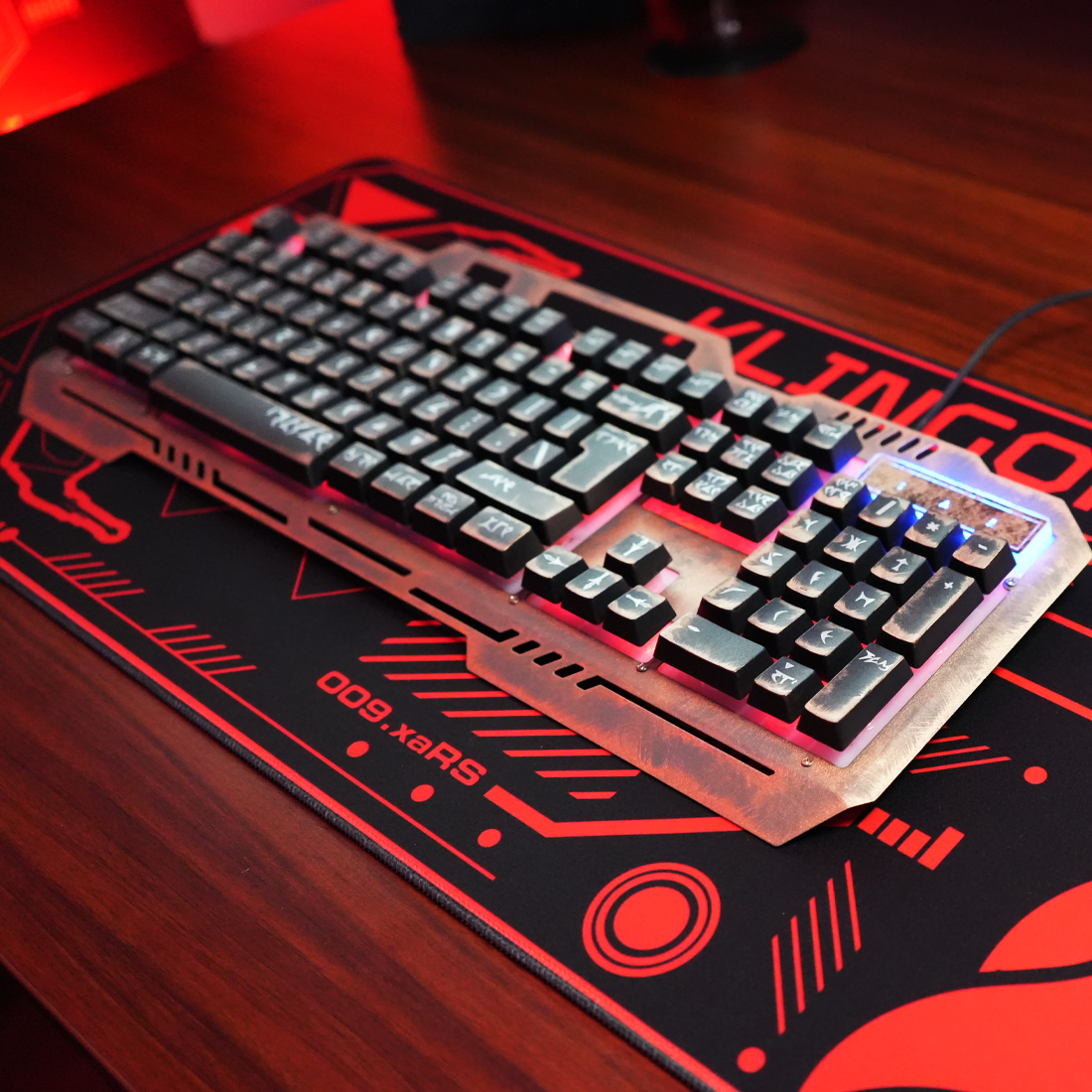 Star Trek - Klingon USB Keyboard (Painted Finish)
