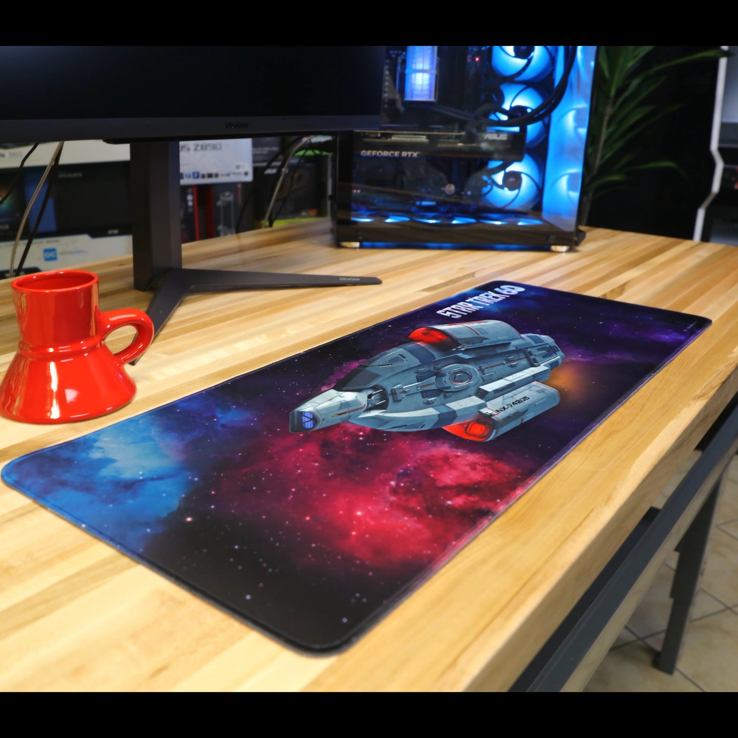 Star Trek 60th - USS Defiant Large Gaming Mouse Pad